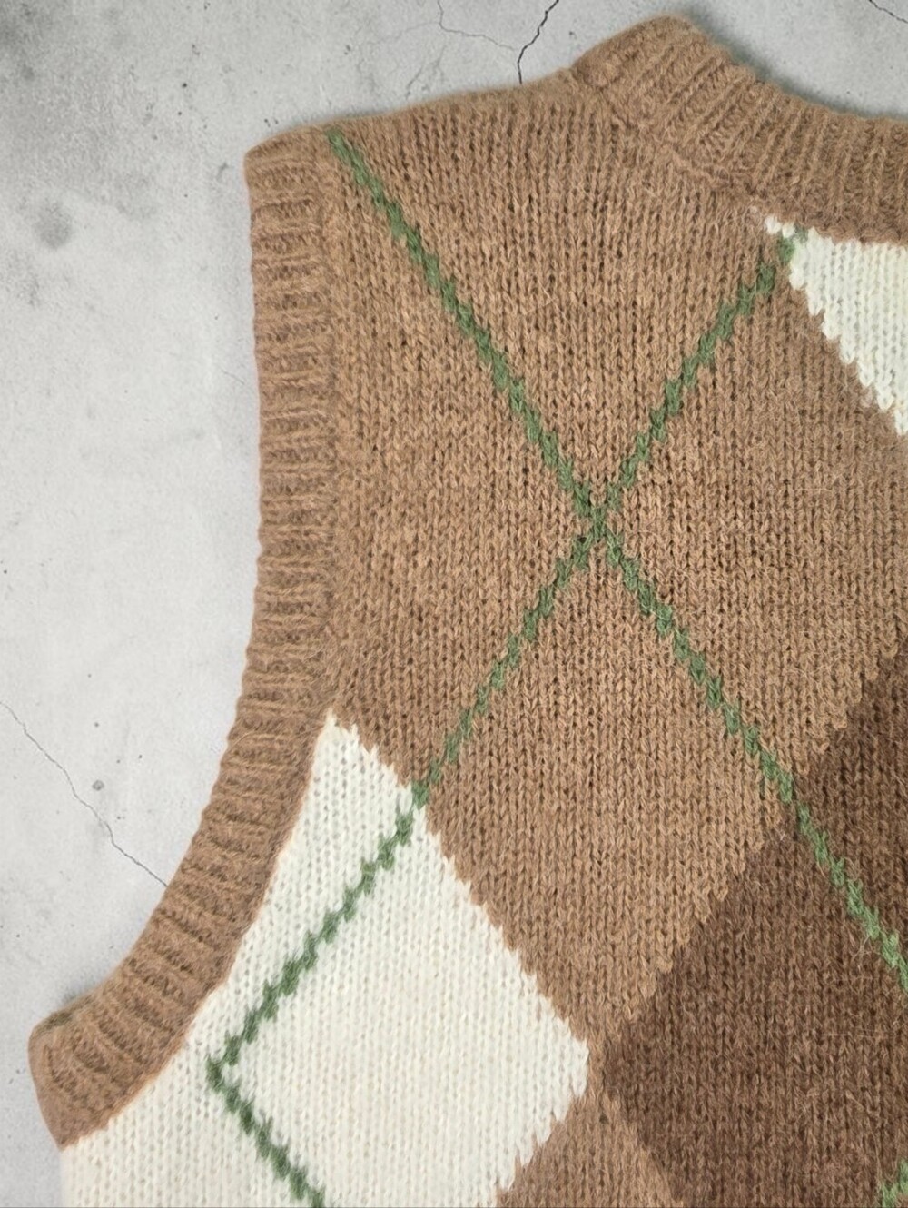Sezane Sweater Vest Khaki Cream Argyle Crop Crew Neck Alpaca Blend Size Large - Picture 14 of 15